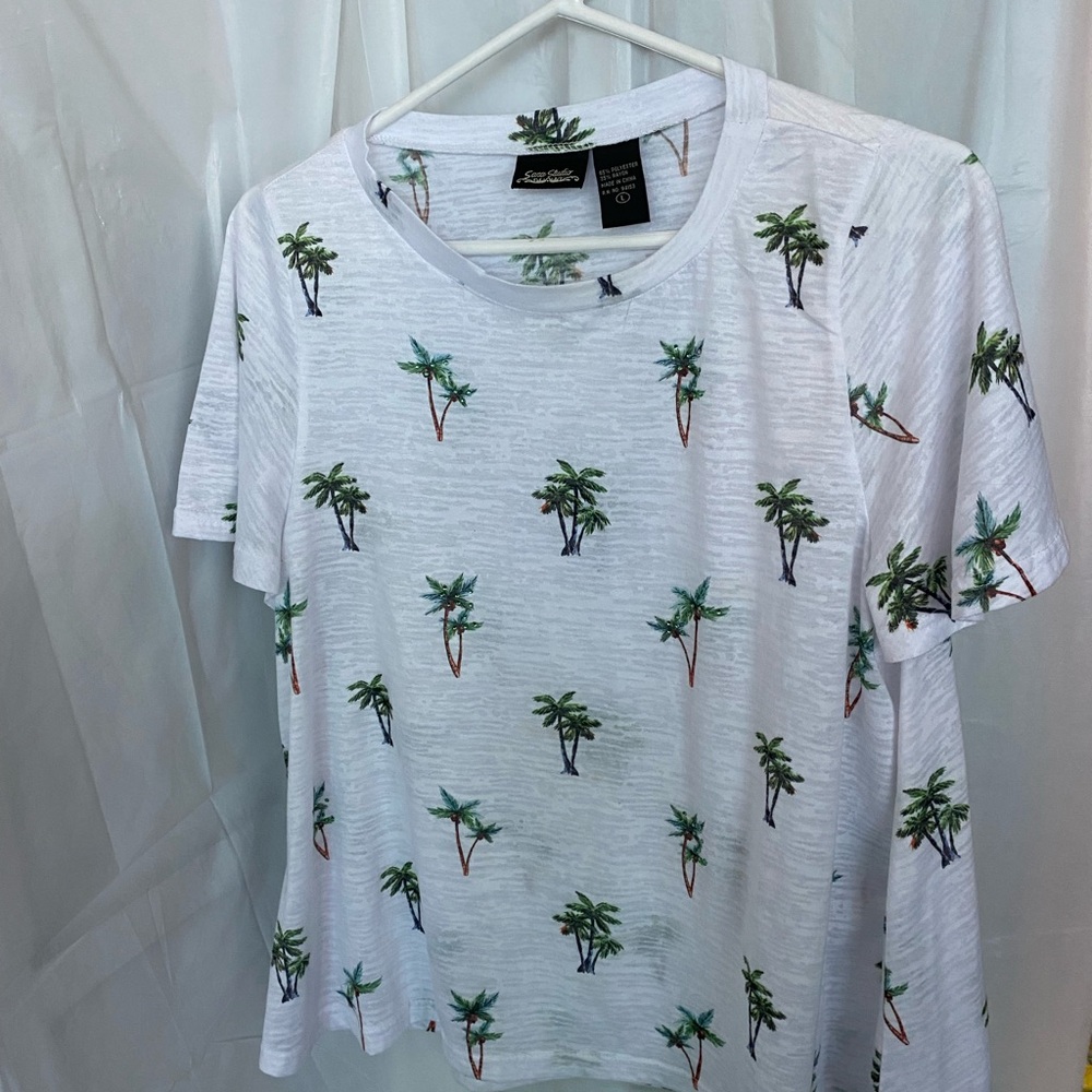 Aa Studio White Tee with Tropical Palm Design